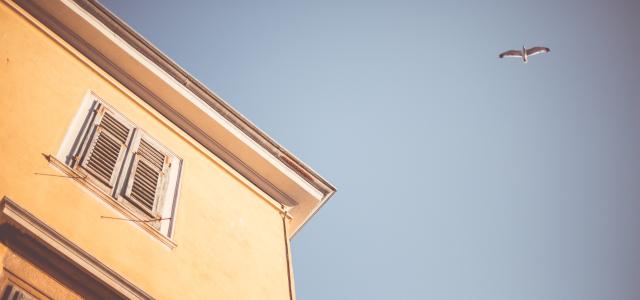 old-house-window-in-colorful-retro-picjumbo-com